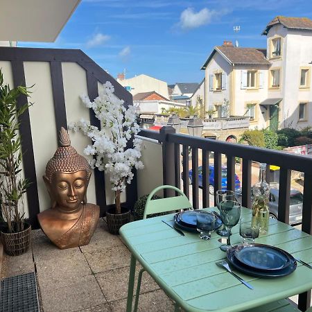 Appartement Hyper Centre De Cabourg Avec Balcon Zewnętrze zdjęcie